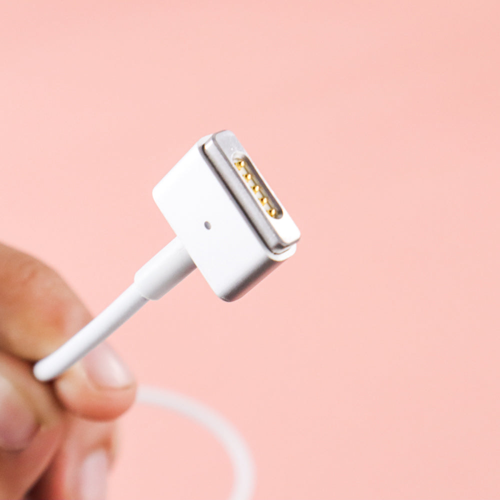 Apple 45W MagSafe 2 Power Adapter
