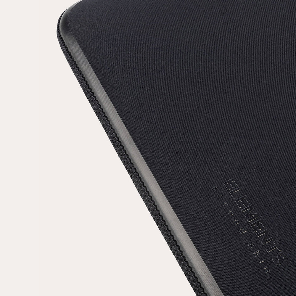Elements Anti-Slip Case for MB Air/Pro 13 Inch